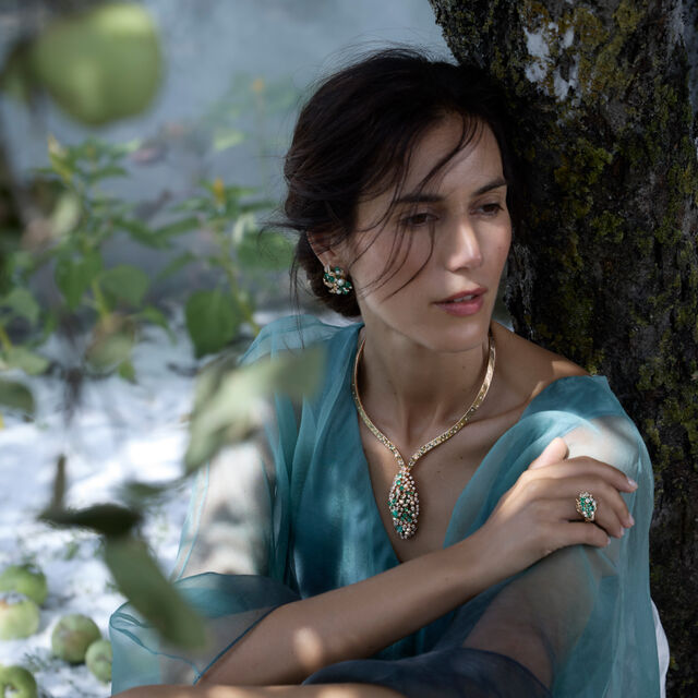 Snowbound Blossoms Necklace,,hi-res image number null